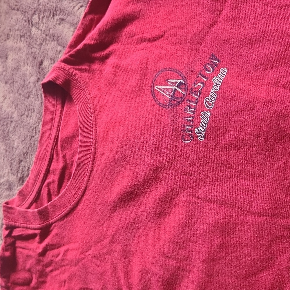 Vintage red tshirt